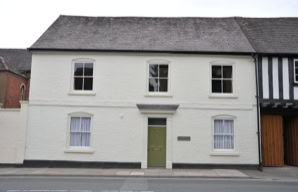 Front view of The Maltsters House